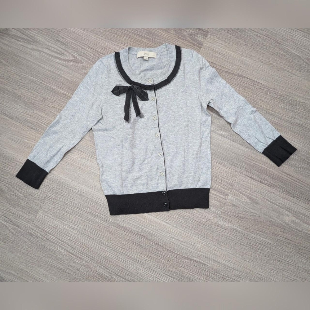 Ann Taylor Loft Petites Heather Gray & Black Lace Bow Cardigan